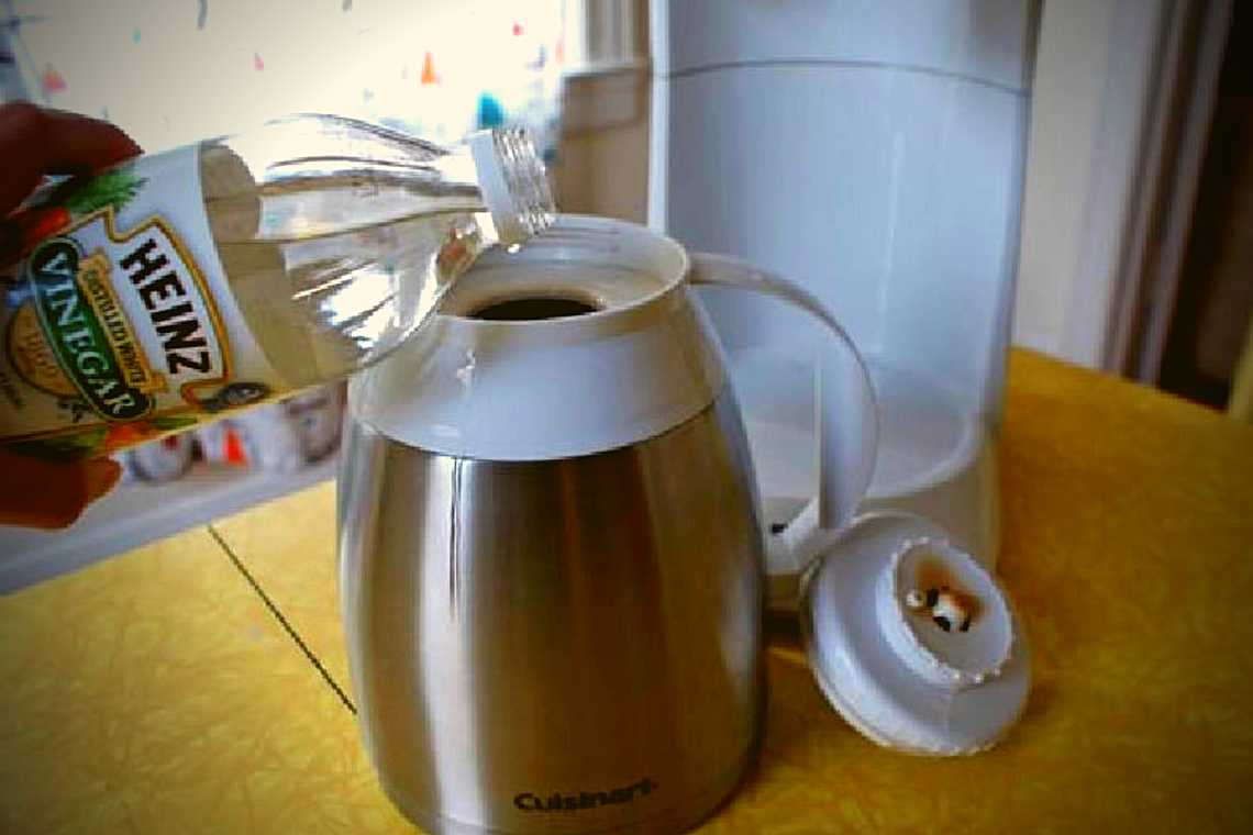 How to Self Clean Cuisinart Coffee Maker (3 Easy Steps)