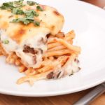 quick corned beef hash recipe with macaroni and cheese