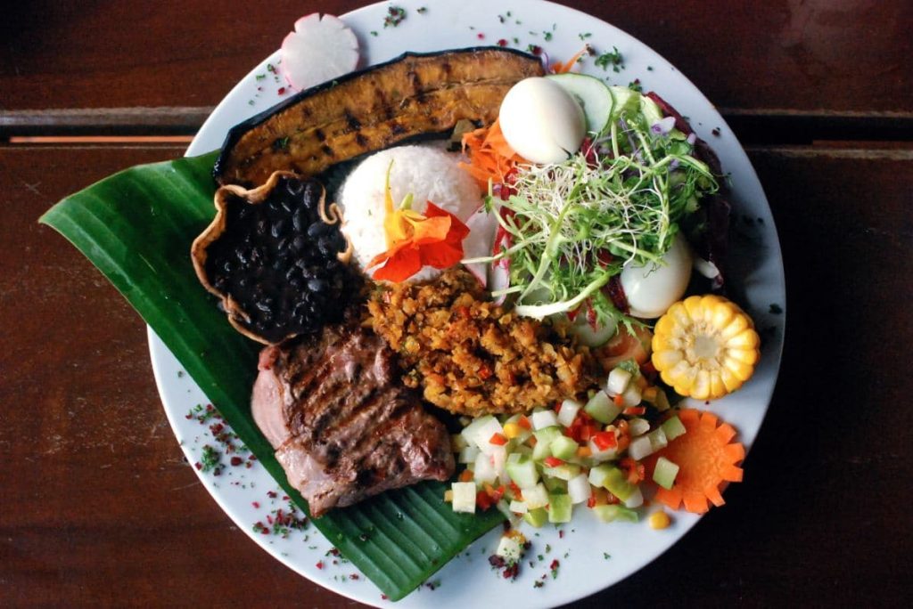 how to make Country Fried, Mexican & Chipotle Steak & Eggs recipes